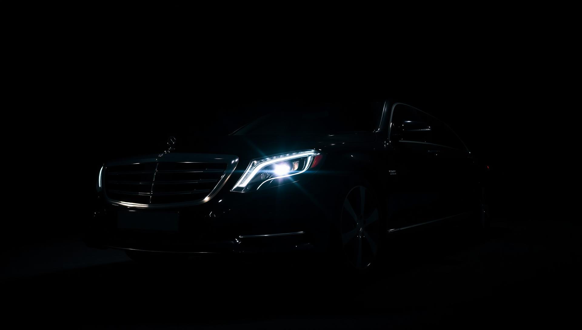 Luxury Mercedes chauffeur in Switzerland
